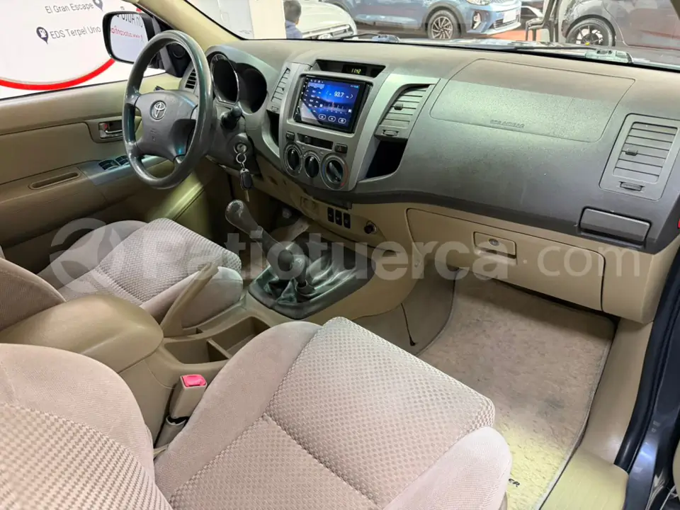 Foto 20 de Toyota AWT FORTUNER