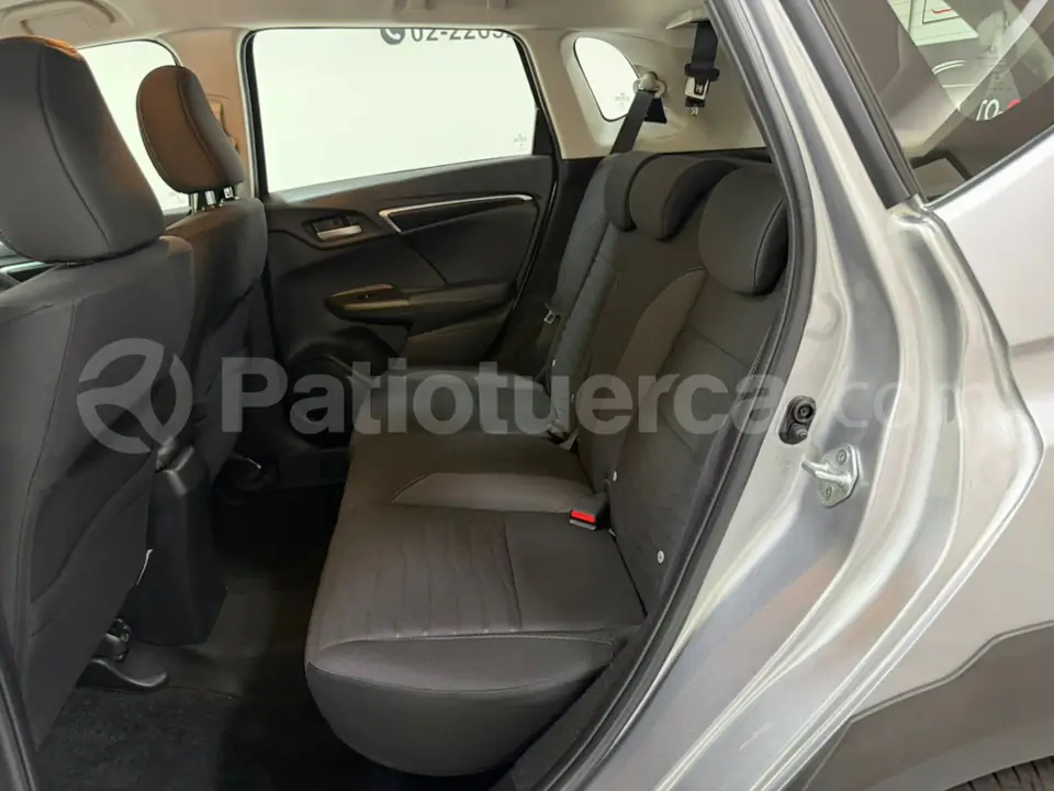 Foto 13 de Honda WR V