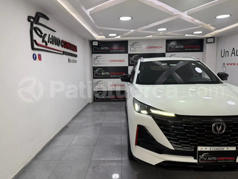 Foto 1 de Changan cs55 comfort