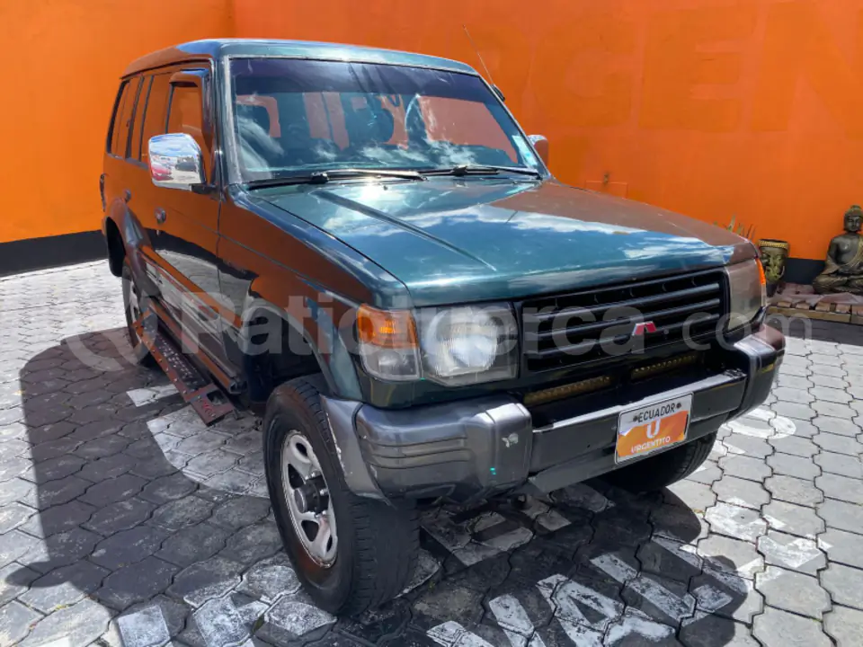 Foto 2 de Mitsubishi Montero 5P