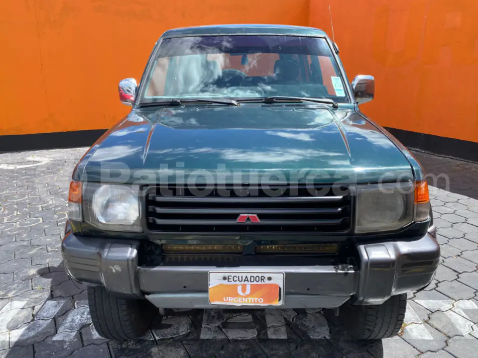 Foto 1 de Mitsubishi Montero 5P