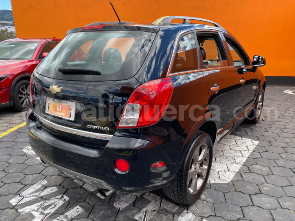 Foto 8 de Chevrolet Captiva Sport V6 3.0