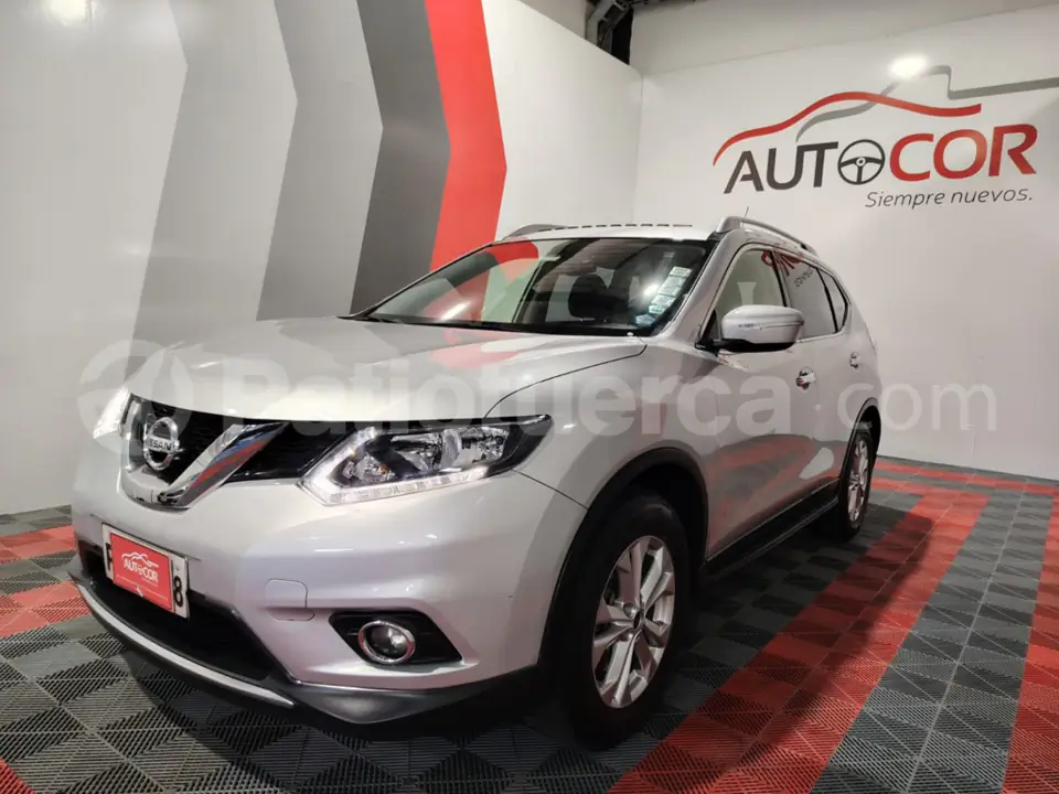 Foto 1 de Nissan X-Trail Advance