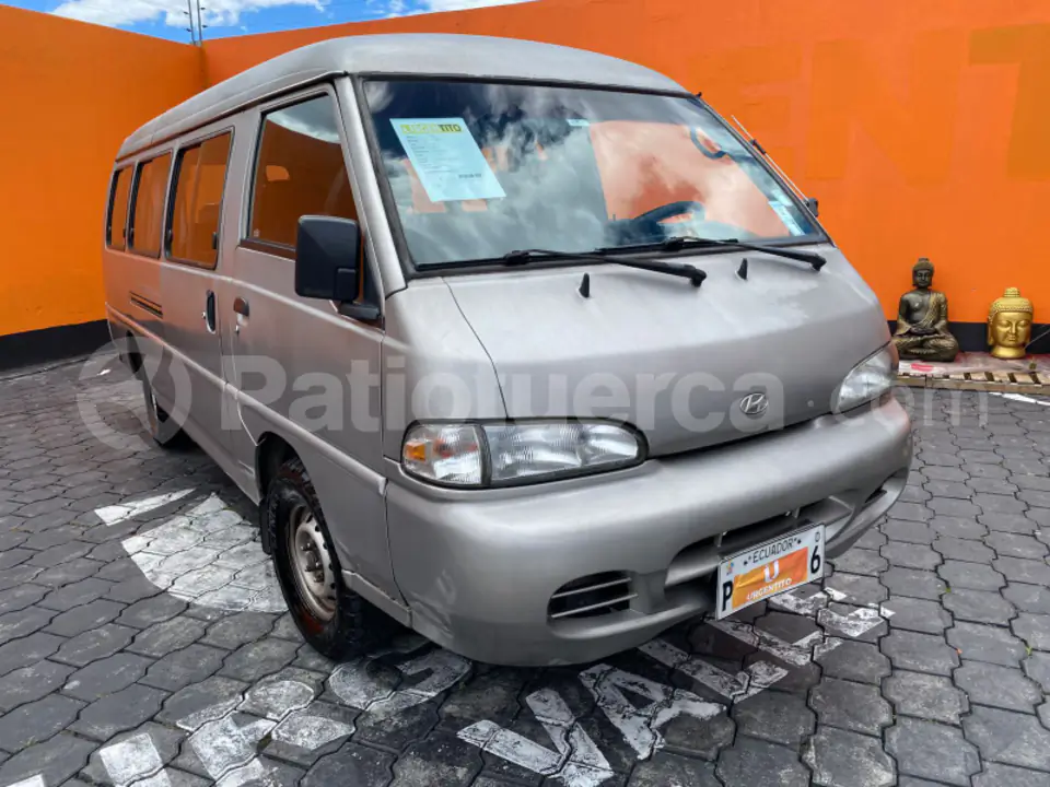 Foto 2 de Hyundai H100