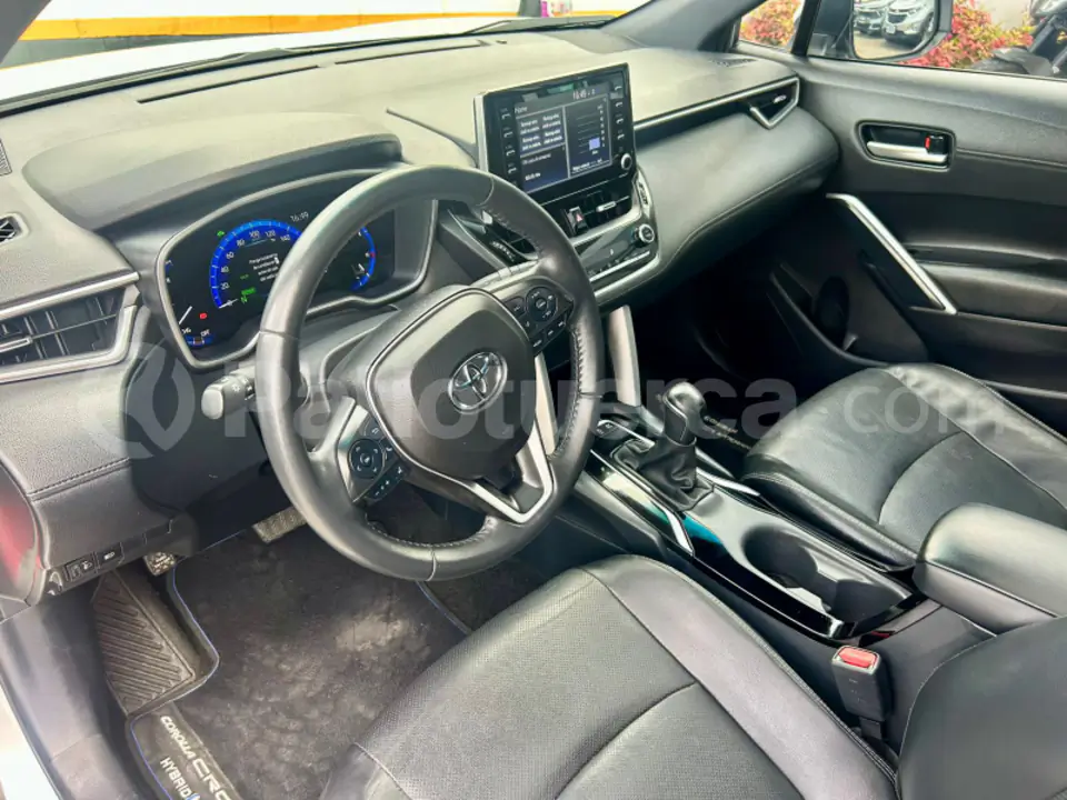 Foto 6 de Toyota COROLLA CROSS