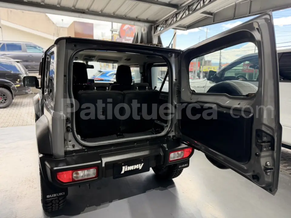 Foto 8 de Suzuki Jimny