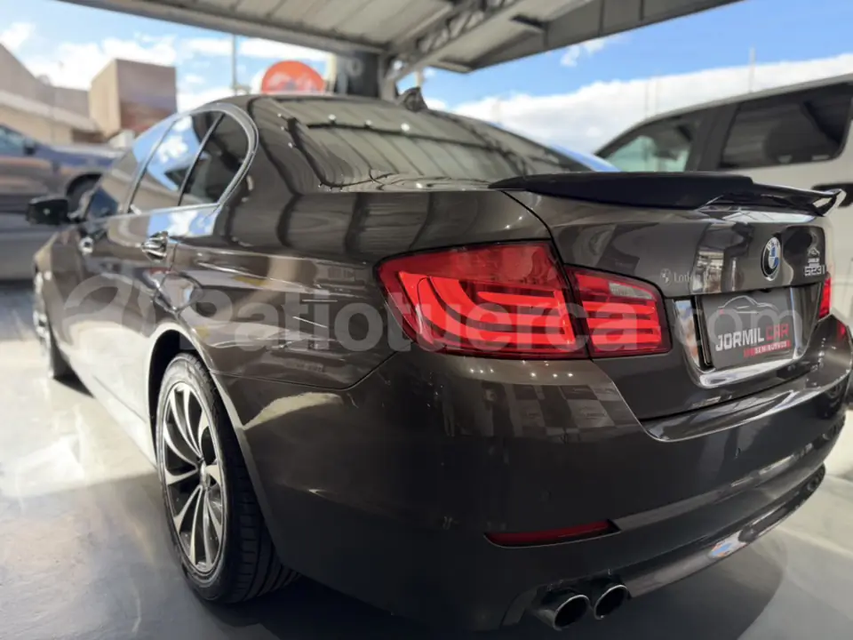 Foto 18 de BMW 523i