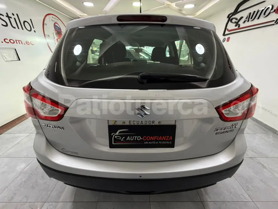 Foto 7 de Suzuki Scross