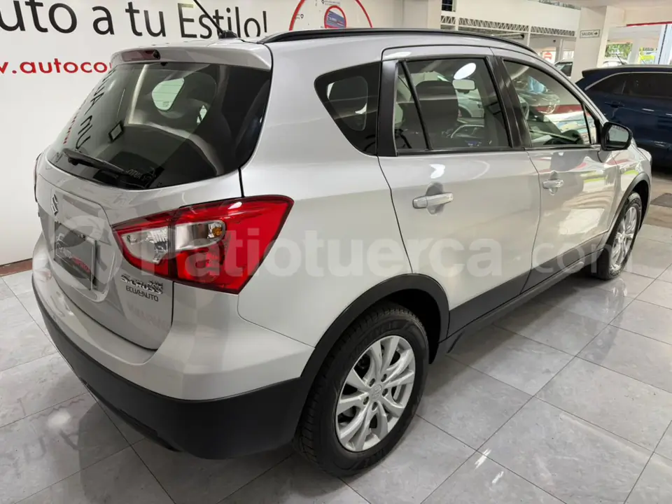 Foto 7 de Suzuki Scross