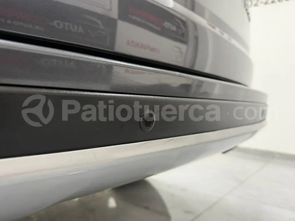 Foto 6 de Toyota RAV4 LS