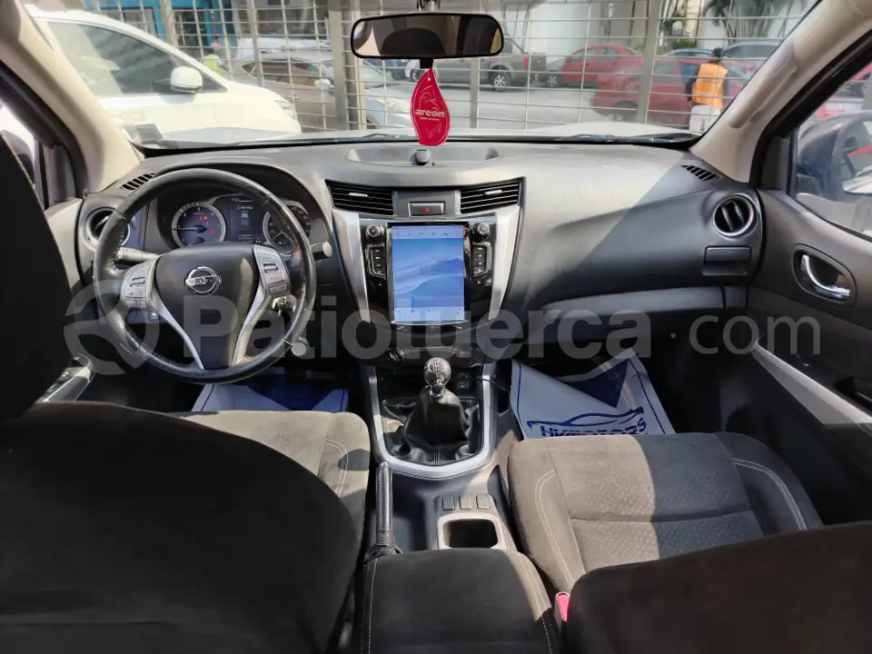 Foto 4 de Nissan Frontier NP300