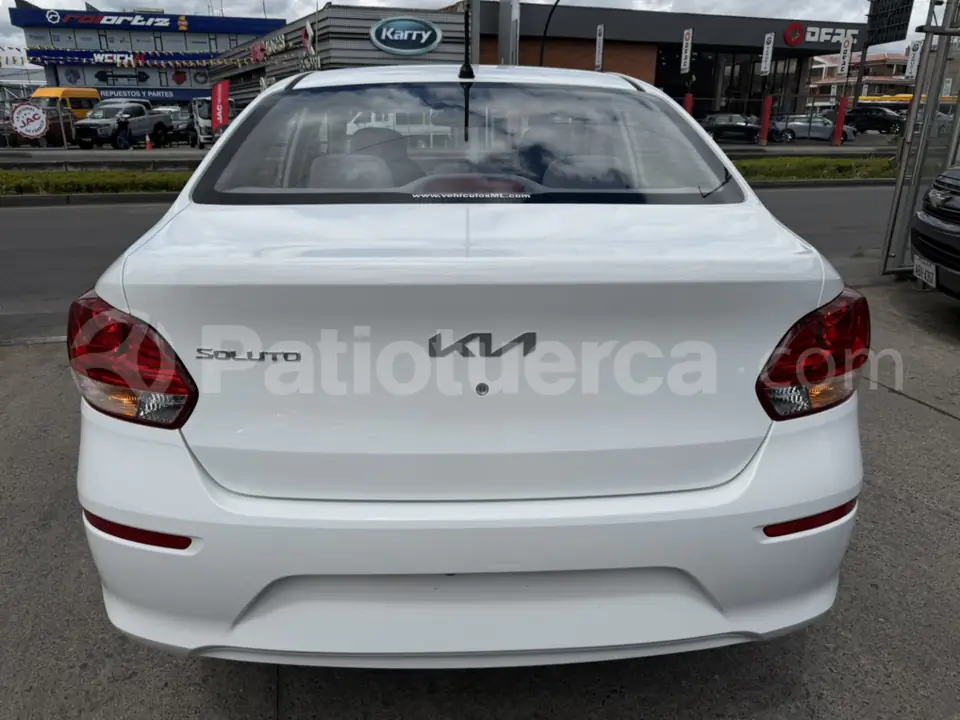 Foto 7 de Kia Soluto