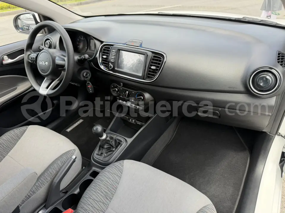 Foto 43 de Kia Soluto