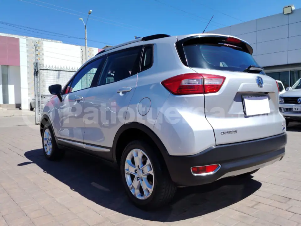 Foto 5 de Changan CS 15