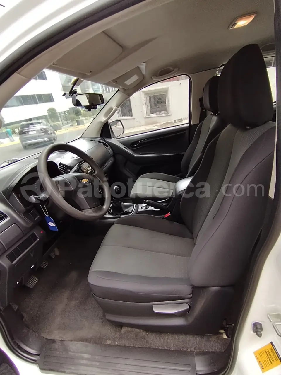 Foto 5 de Chevrolet D-MAX CRDI STD 3.0 4X4