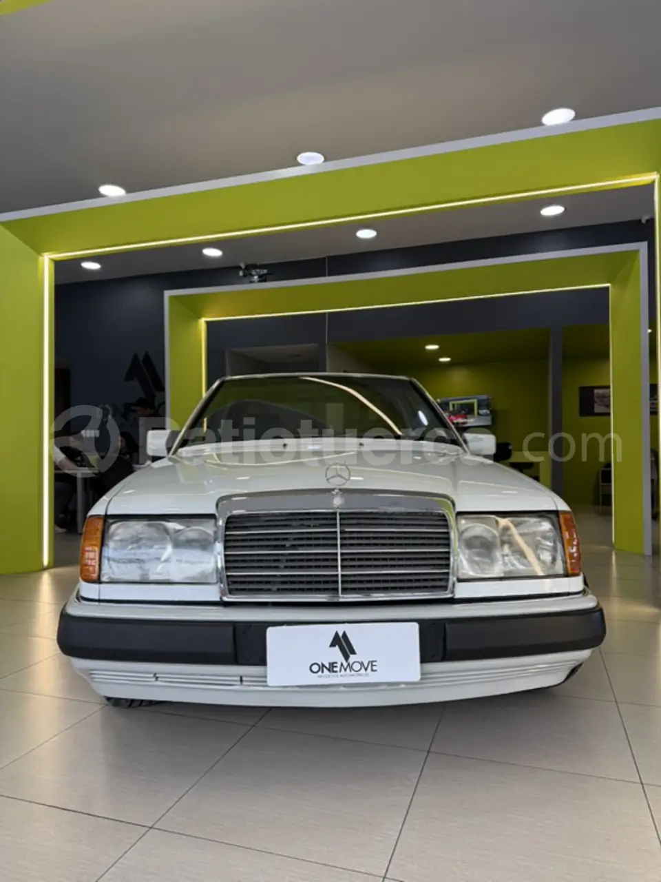 Foto 2 de Mercedes Benz 230E