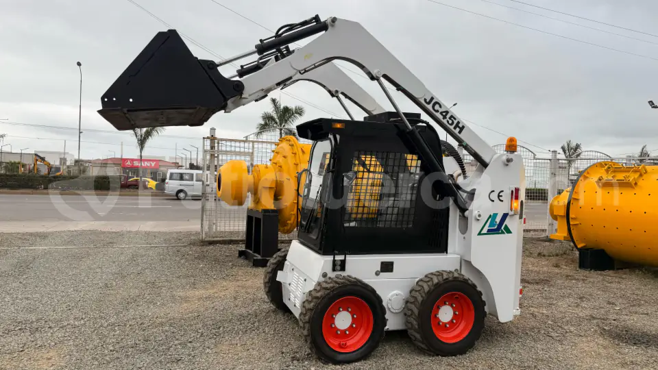 Foto 6 de Bob Cat S530