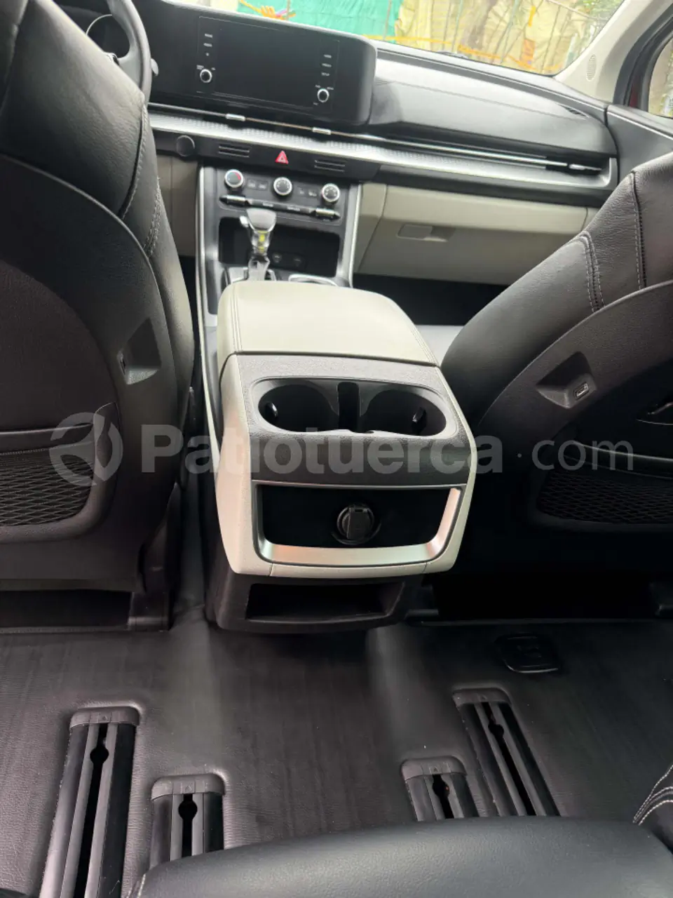 Foto 16 de Kia Carnival