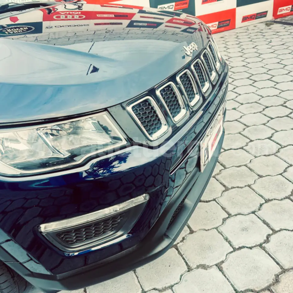 Foto 3 de Jeep Compass