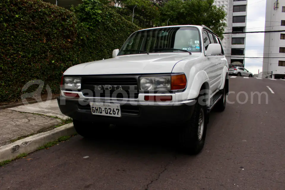 Foto 5 de Toyota Land Cruiser FJ 80