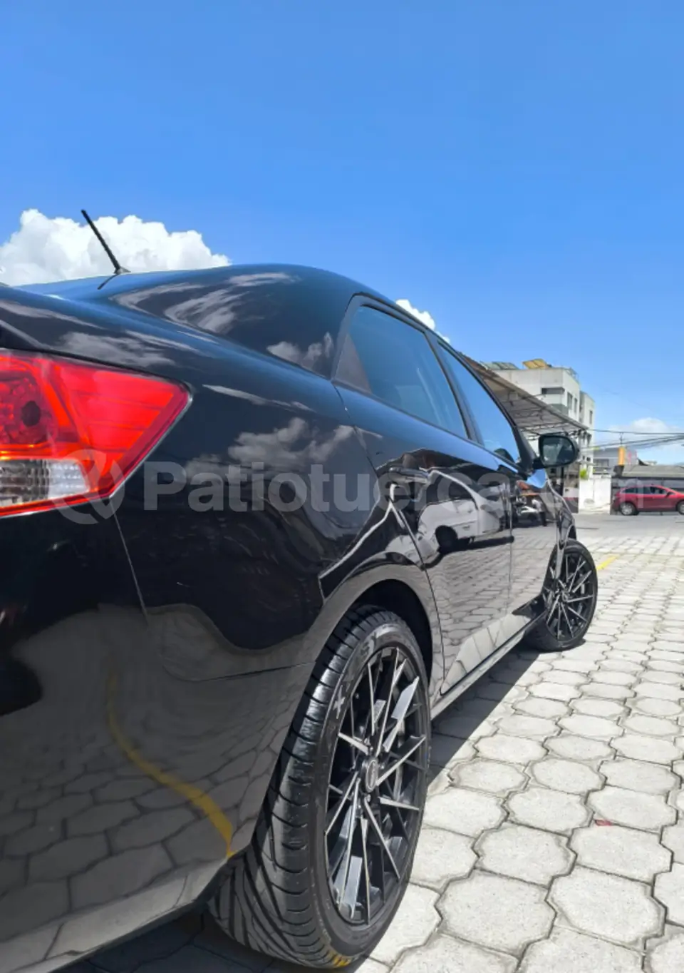 Foto 3 de Kia Cerato