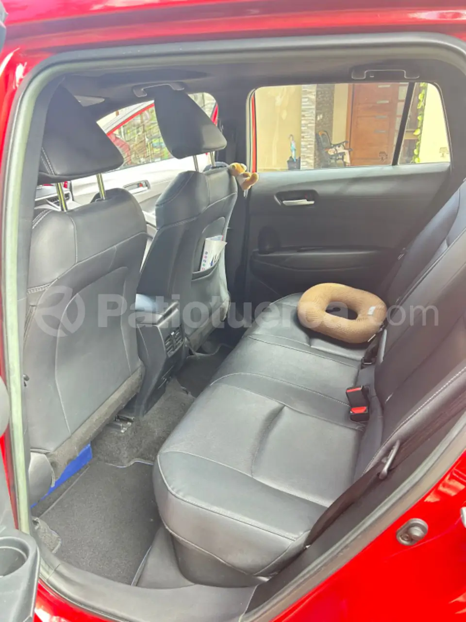 Foto 10 de Toyota Corolla Cross High