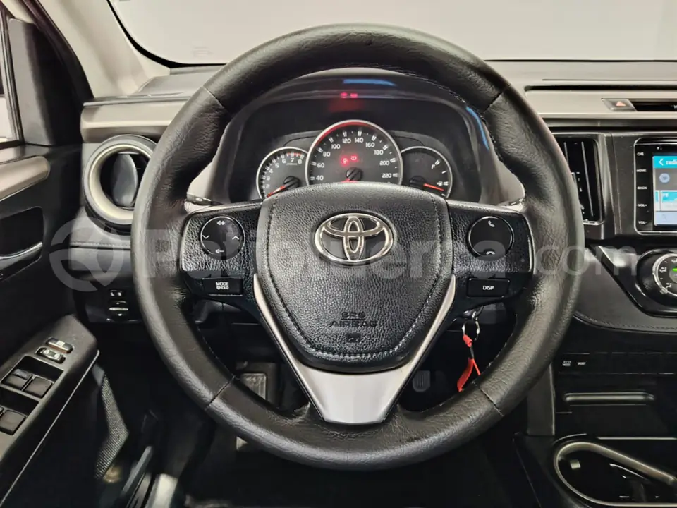 Foto 12 de Toyota RAV 4