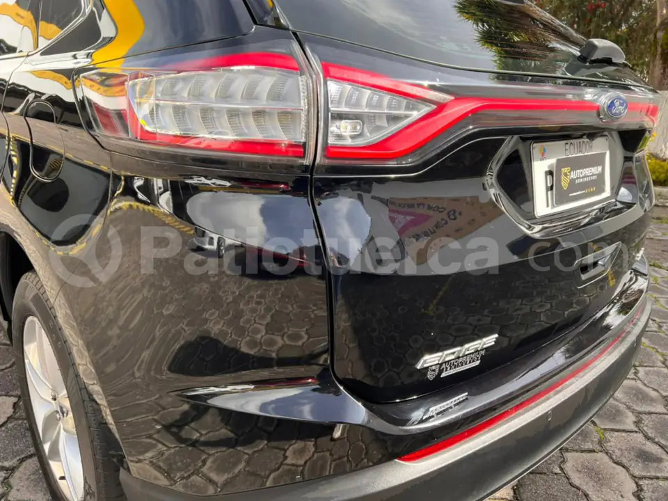 Foto 18 de Ford Edge