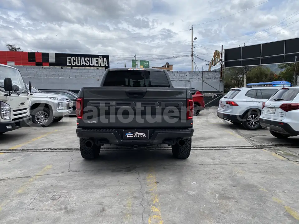 Foto 3 de Ford F150 Raptor AC