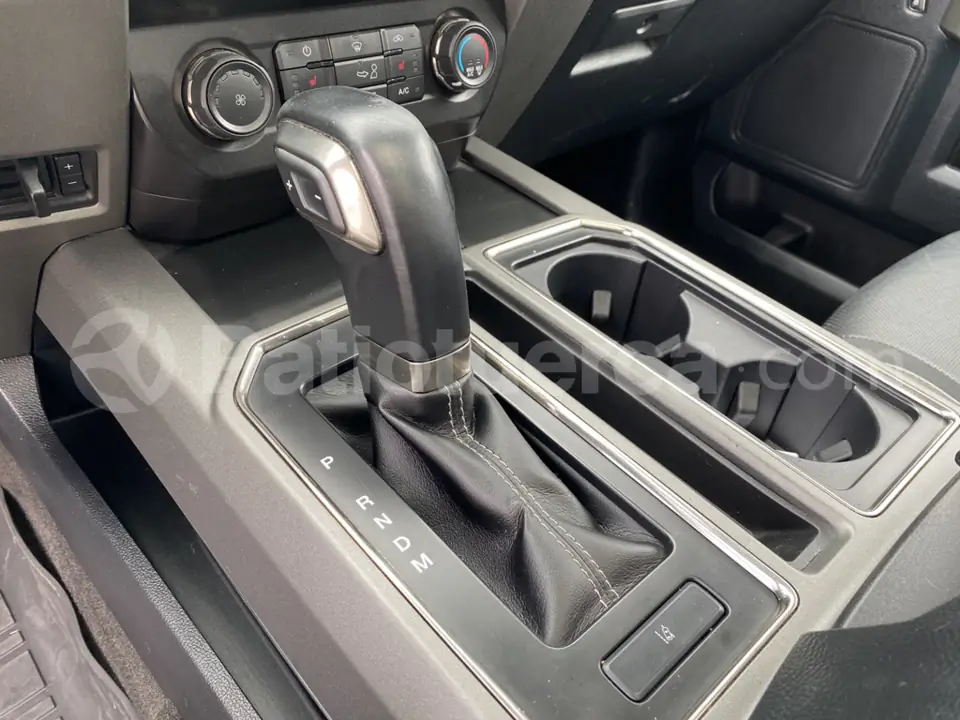 Foto 12 de Ford F150 Raptor AC