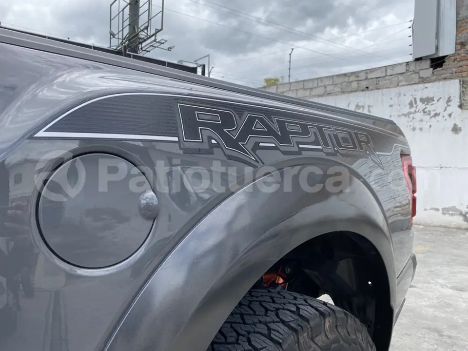 Foto 14 de Ford F150 Raptor AC