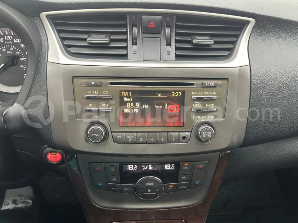 Foto 5 de Nissan Sentra Exclusive xtronic CVT