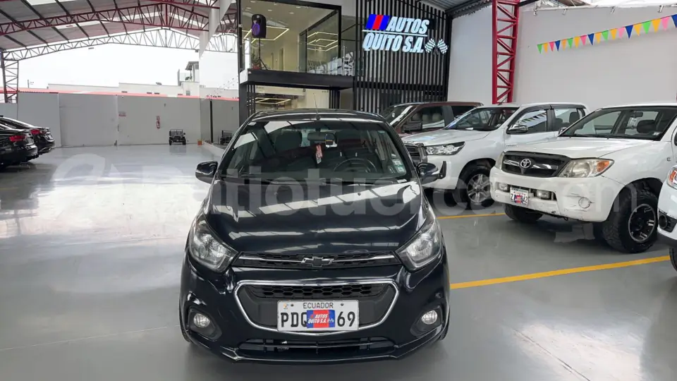 Foto 2 de Chevrolet Spark GT