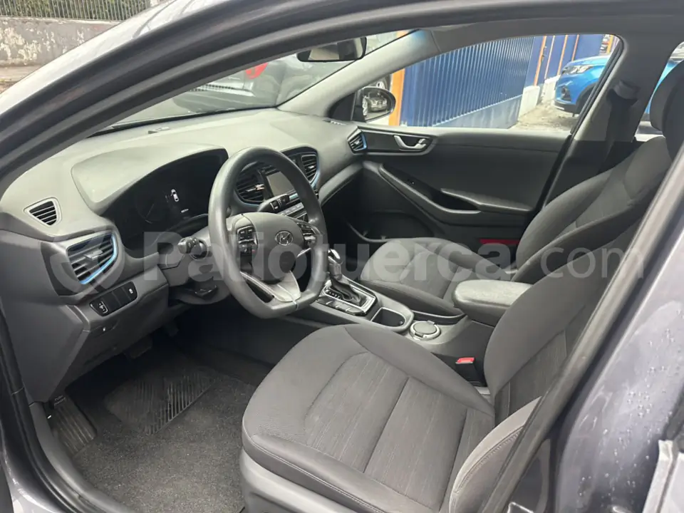 Foto 4 de Hyundai Ioniq Hybrid