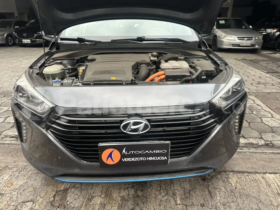 Foto 15 de Hyundai Ioniq Hybrid