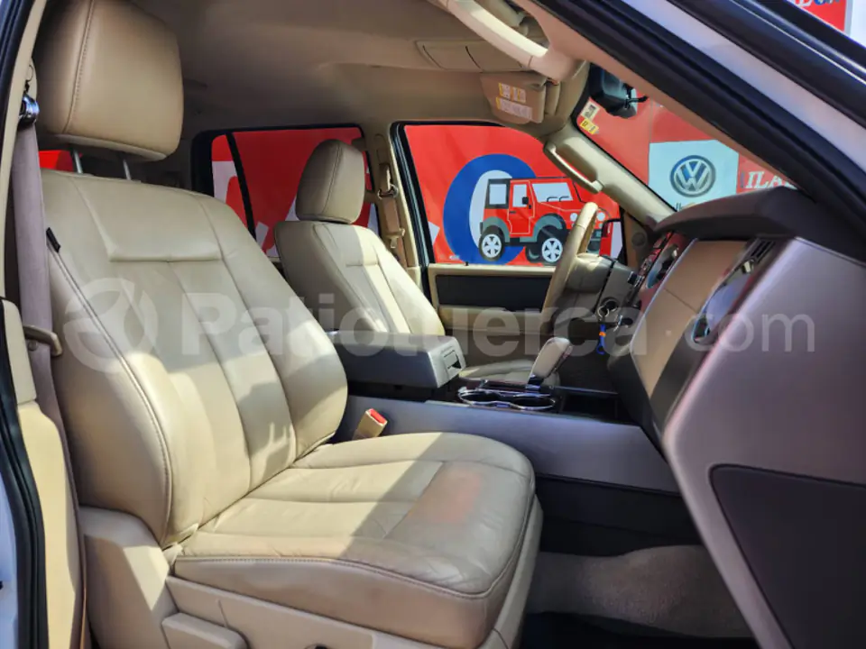 Foto 8 de Ford Expedition