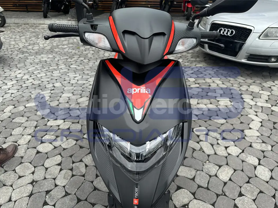 Foto 3 de Aprilia SR 150cc