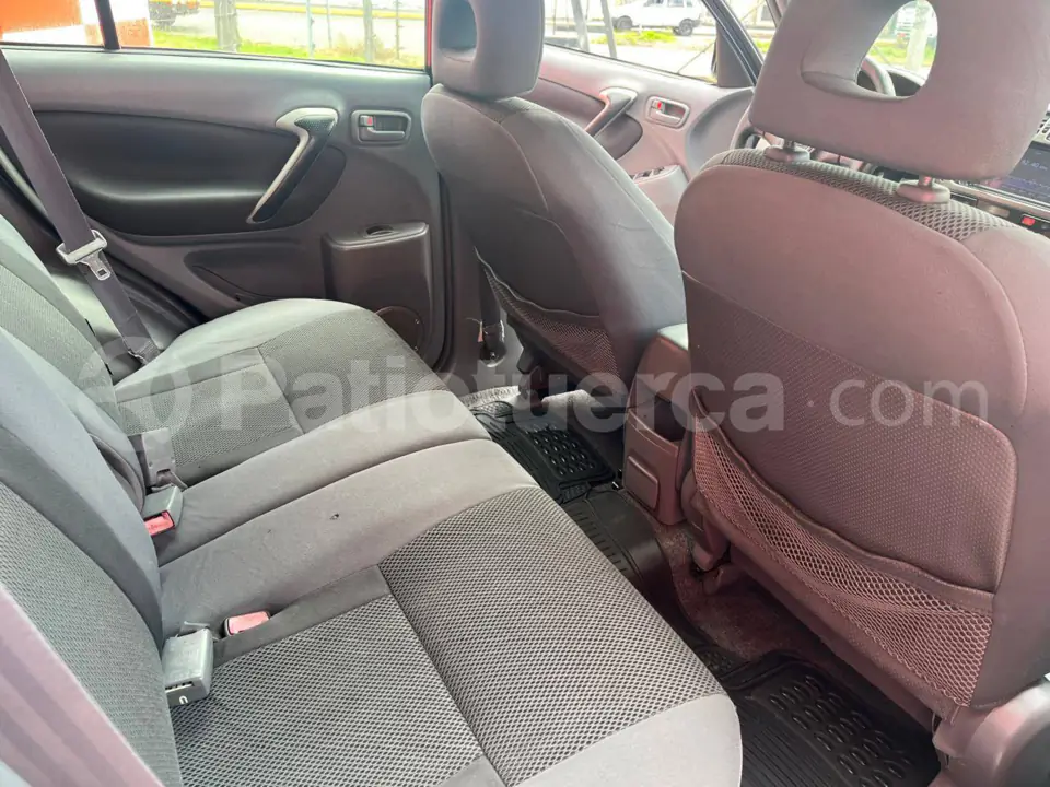 Foto 5 de Toyota RAV 4
