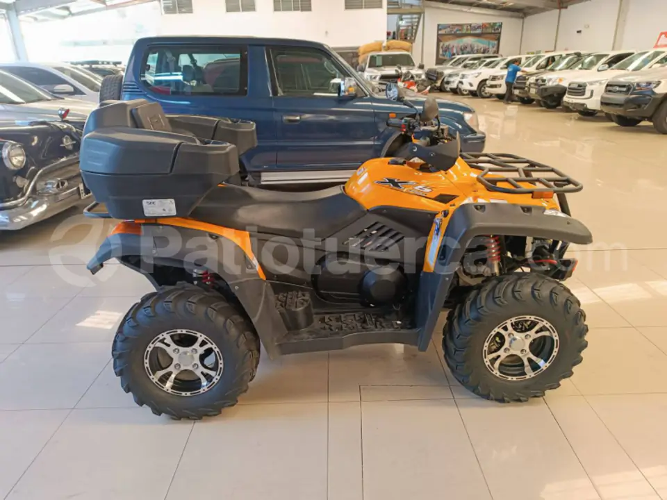 Foto 4 de CF MOTO 625 C