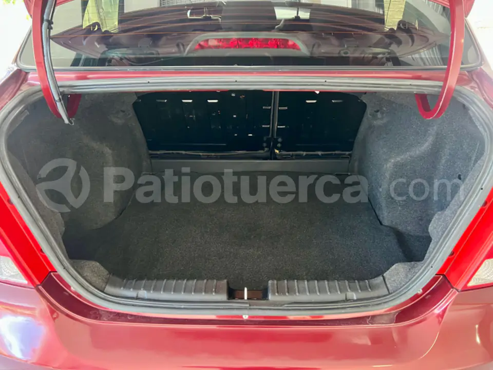 Foto 5 de Chevrolet Aveo Family