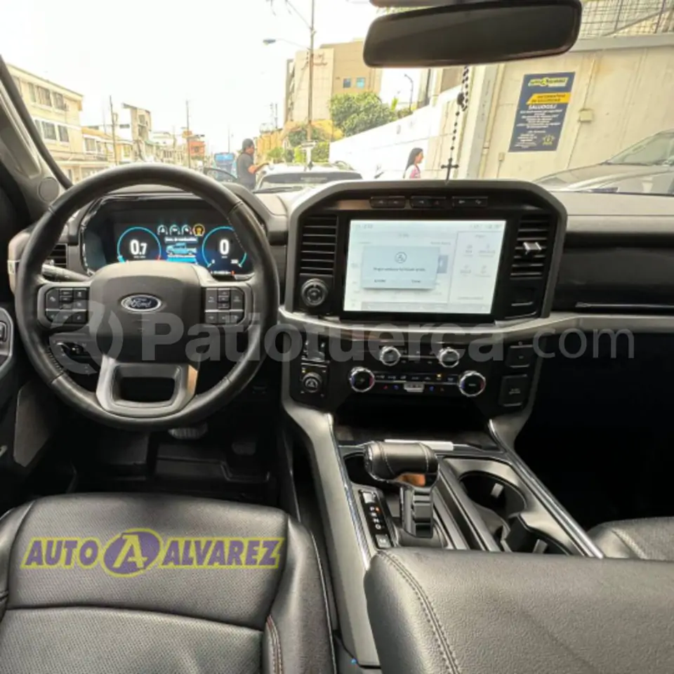 Foto 3 de Ford F150 LARIAT SC ECOBOOST AC 3.5 CD