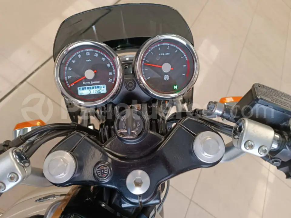 Foto 7 de Royal Enfield CONTINENTAL GT