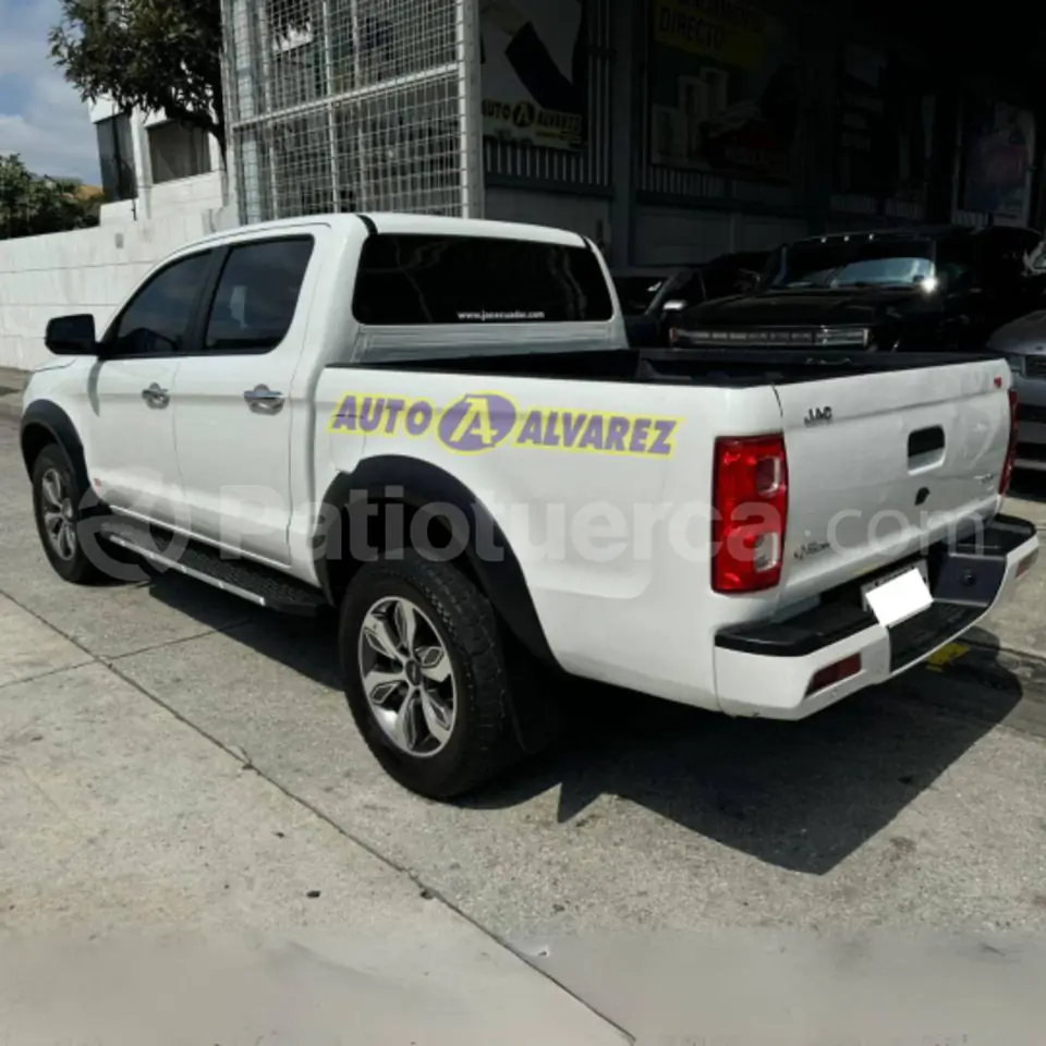 Foto 6 de JAC T8 LUXURY