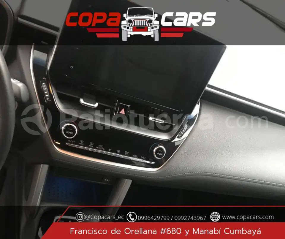 Foto 13 de Toyota Corolla Cross High