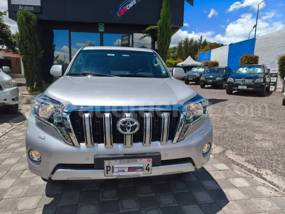 Foto 3 de Toyota Land Cruiser Prado VX