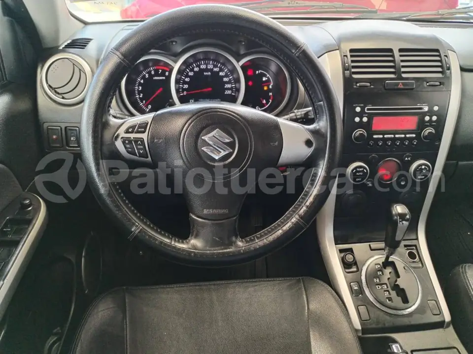 Foto 7 de Suzuki Grand Vitara SZ Next Sport 2.4