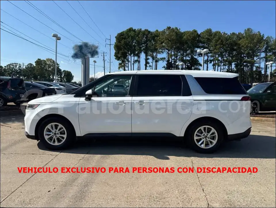 Foto 7 de Kia Carnival