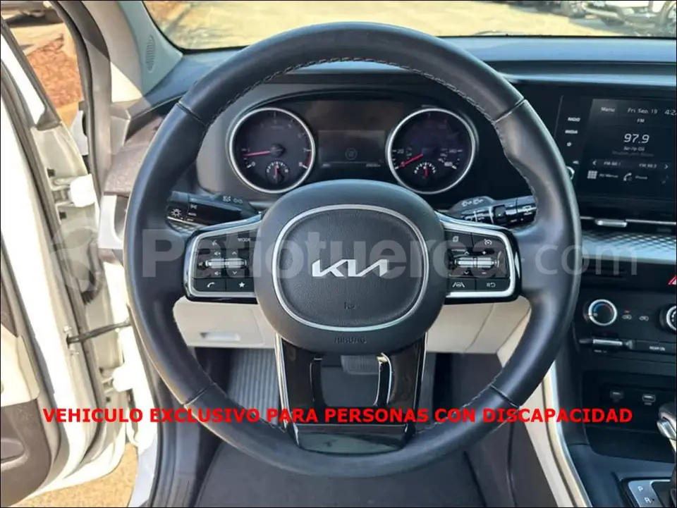Foto 20 de Kia Carnival