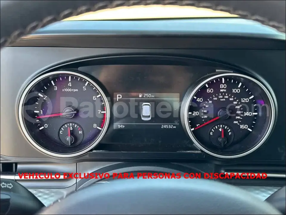 Foto 23 de Kia Carnival