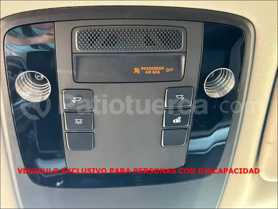 Foto 30 de Kia Carnival